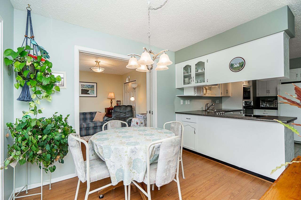 Photo 8 of 41 32959 George Ferguson Way, Abbotsford BC