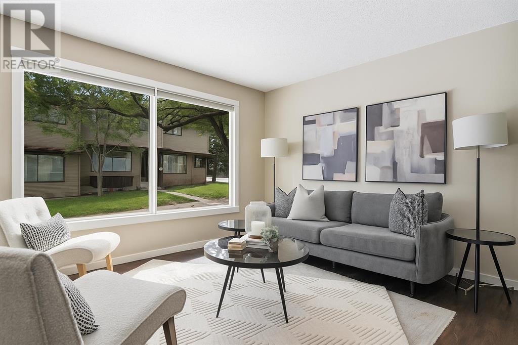19, 380 Bermuda Drive NW, Calgary, Alberta