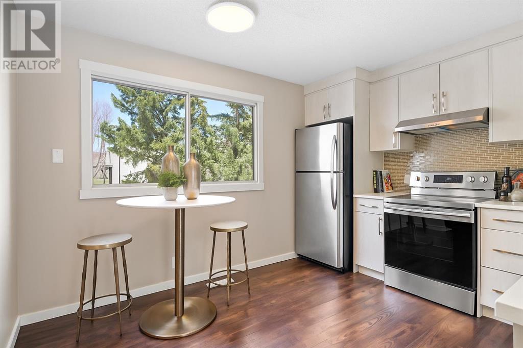 Single Family House for Sale in   Bermuda Drive NW Beddington Heights Calgary 