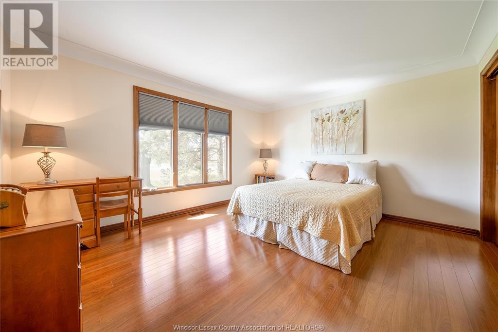 Photo 24 of 65 Bissonnette, Lakeshore ON