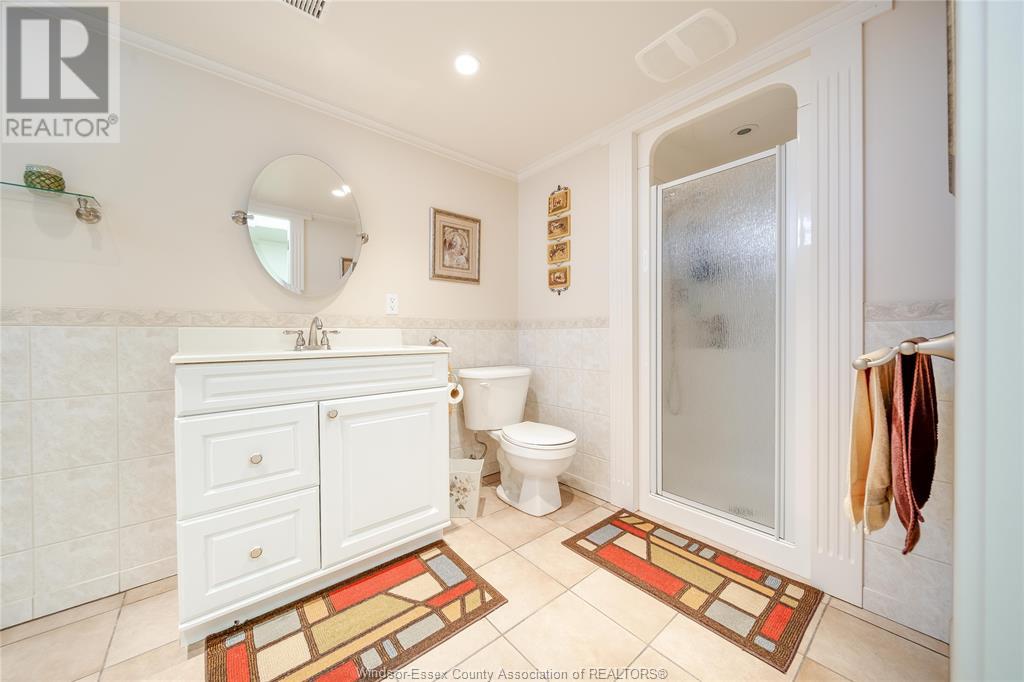 Photo 39 of 65 Bissonnette, Lakeshore ON