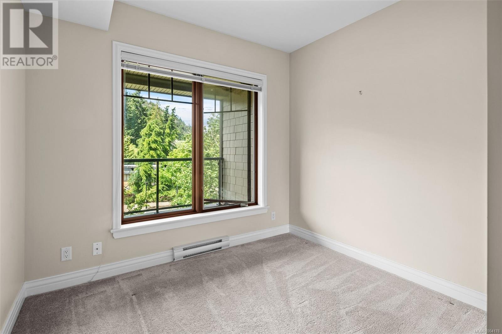 Photo 5 of 311 1335 Bear Mountain Pkwy, Langford BC