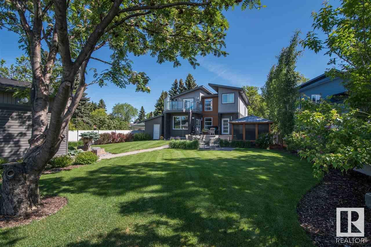 Photo 17 of 9104 83 St Nw, Edmonton AB