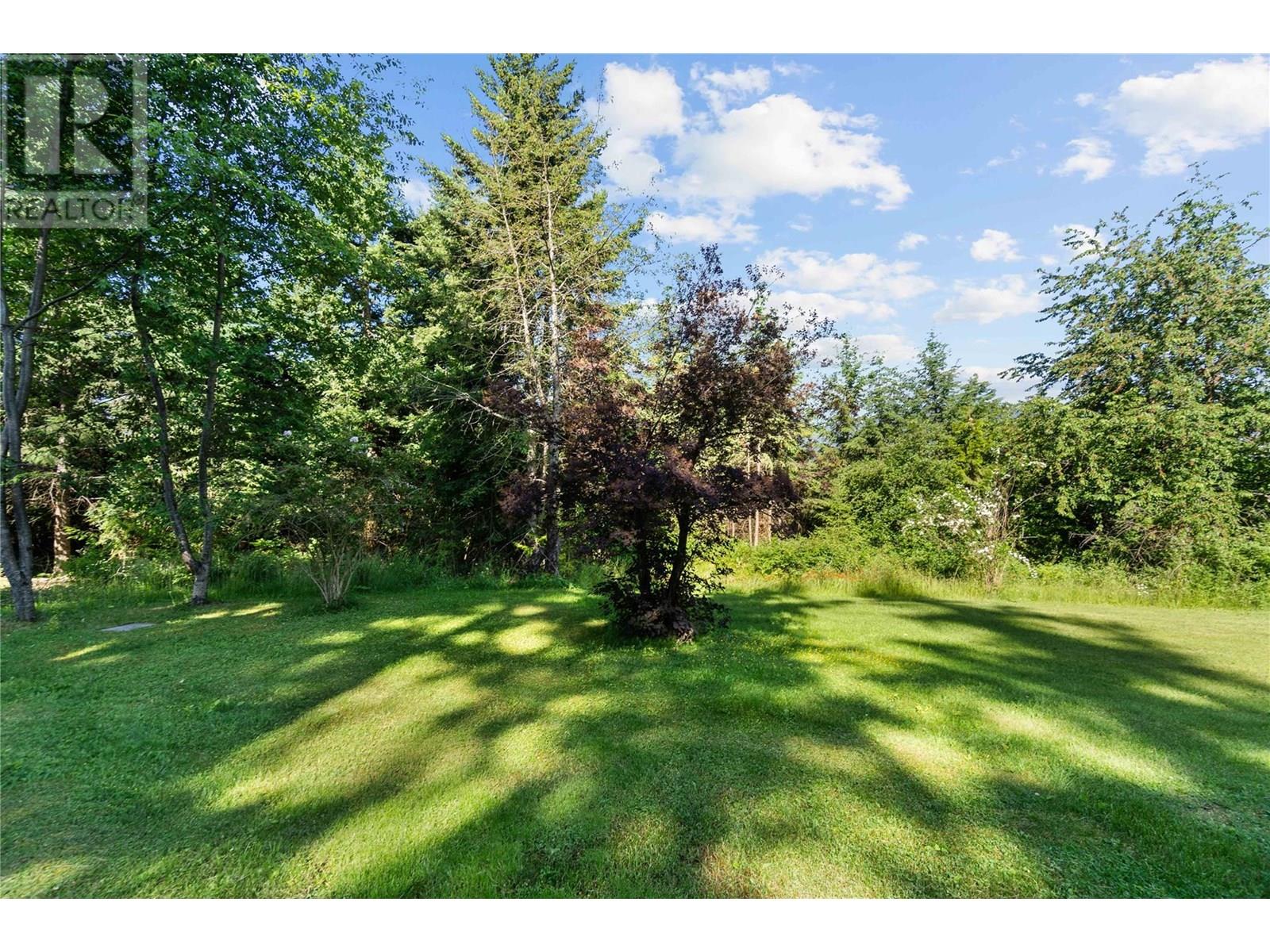 Photo 20 of 1801 20 Avenue Ne, Salmon Arm BC