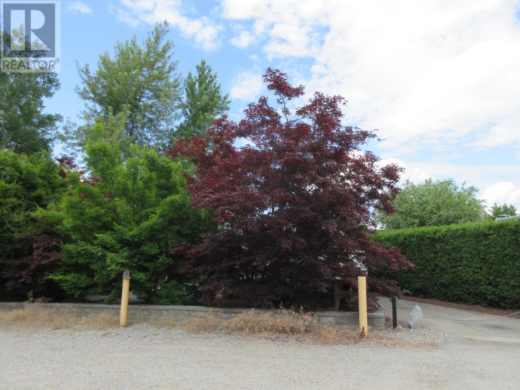 633 415 Commonwealth Road, Kelowna