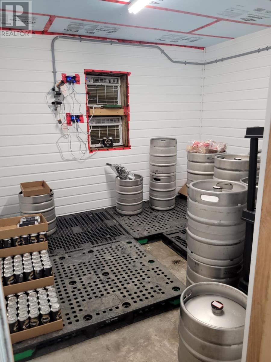 223-227 WEST STREET - 42