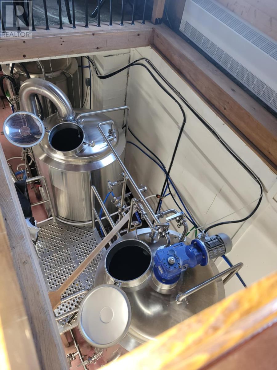 223-227 WEST STREET - 48