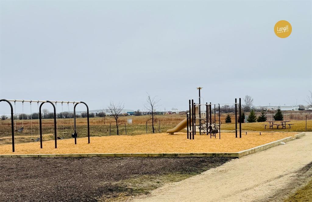 Photo 2 of 77 Wild Plum Lane, Steinbach MB