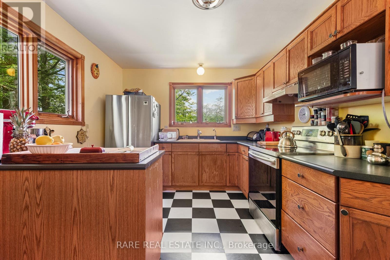Photo 11 of 4321 Calabogie Road, Greater Madawaska ON