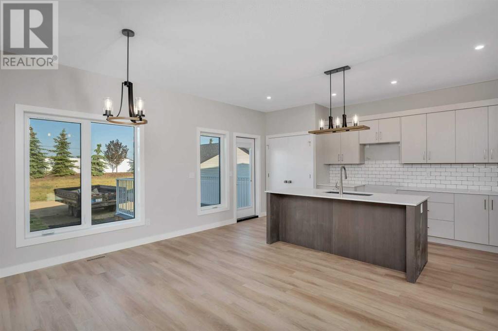 Photo 26 of 101 Aztec Crescent, Blackfalds AB