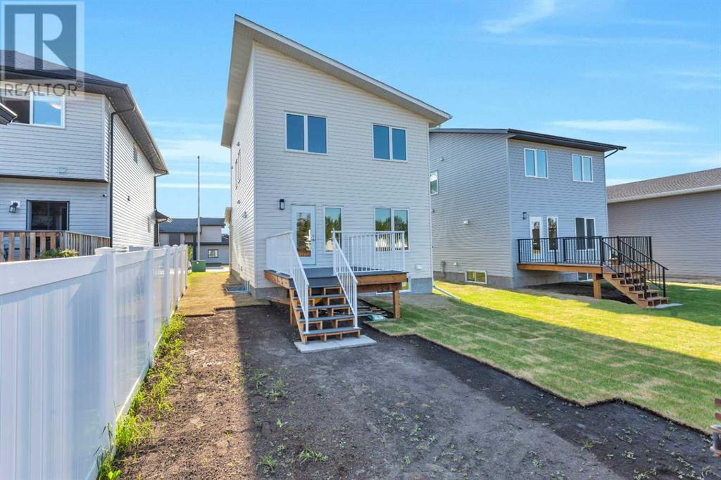 Photo 4 of 101 Aztec Crescent, Blackfalds AB