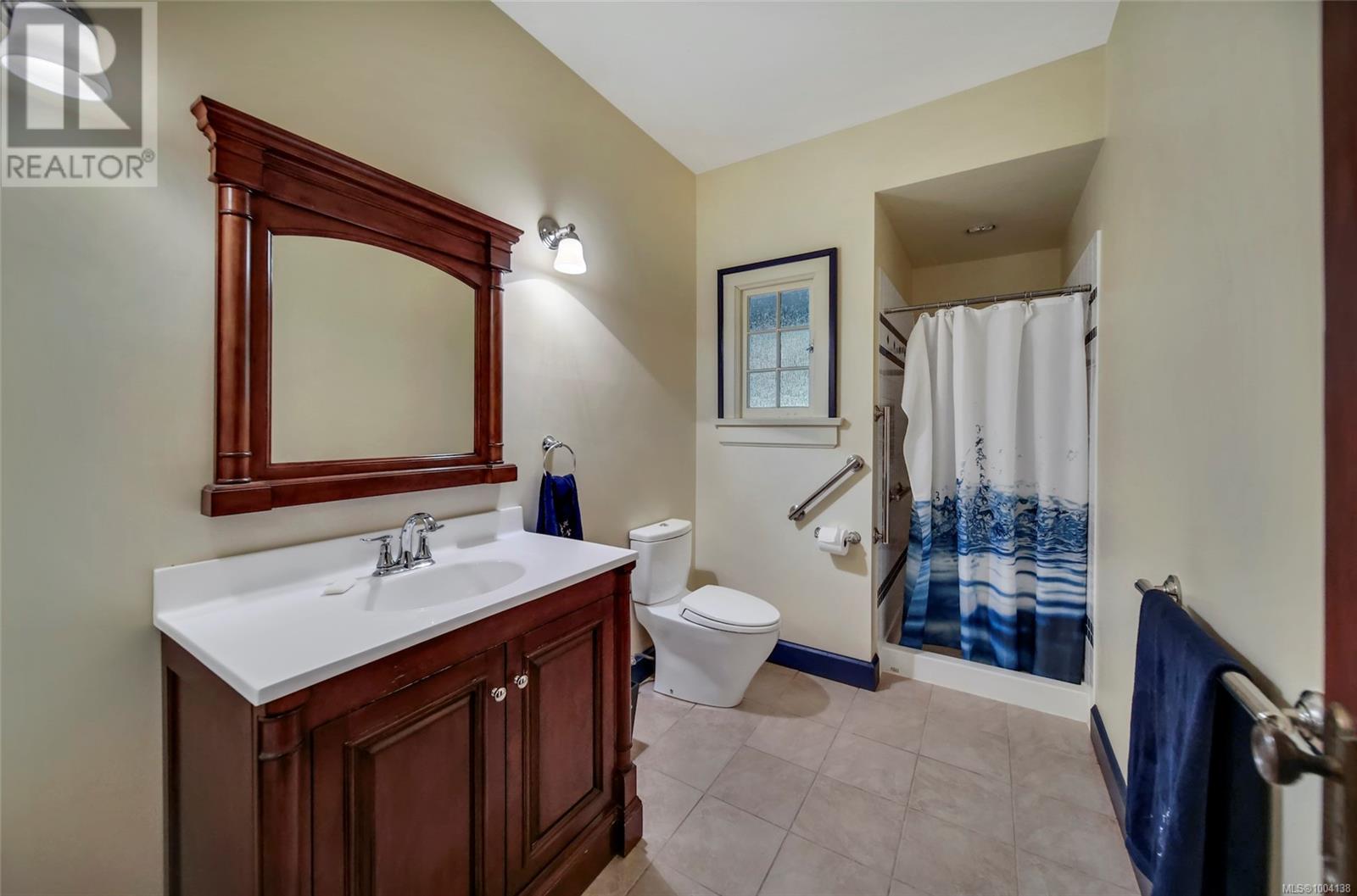 4690 Compton Rd E, Port Alberni