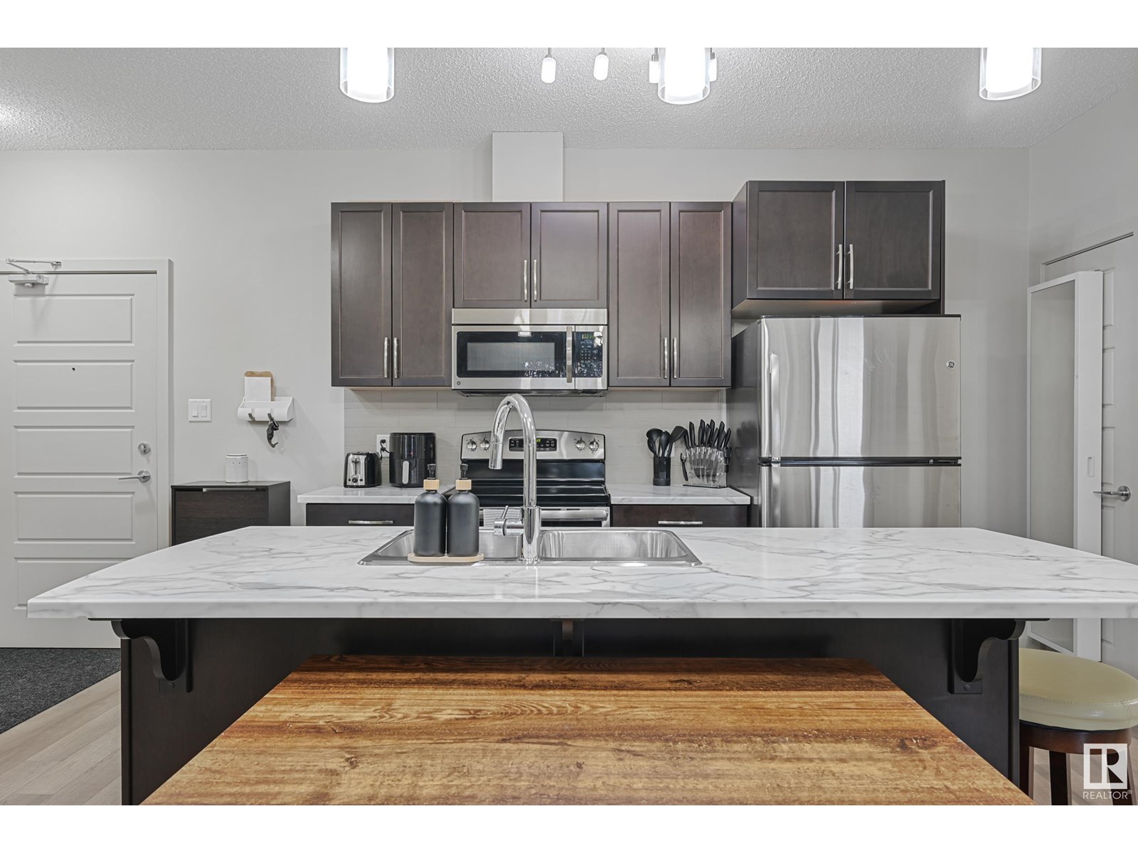 Photo 2 of 116 320 Ambleside Link Sw, Edmonton AB