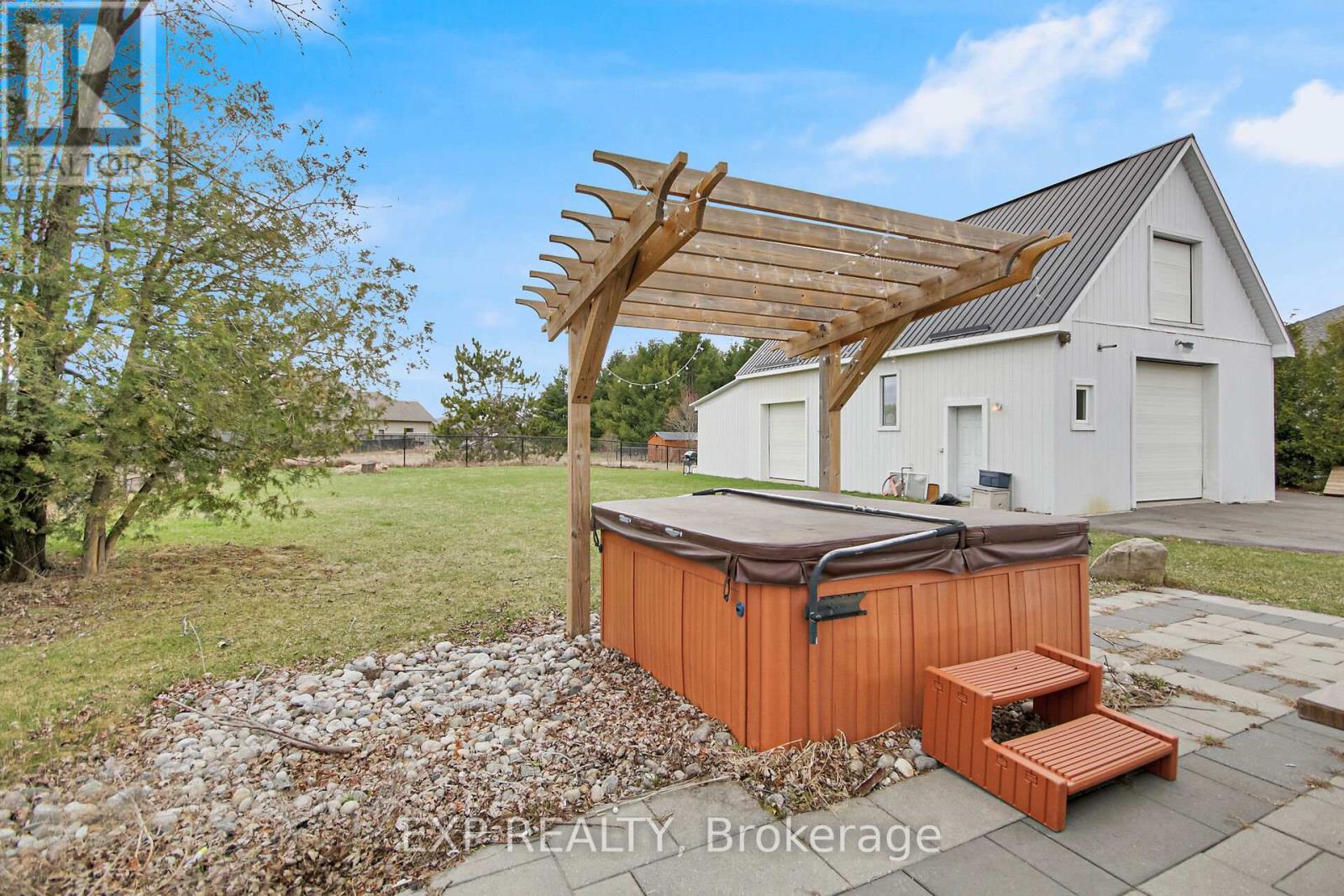Photo 23 of 1558 Stagecoach Road, Ottawa ON