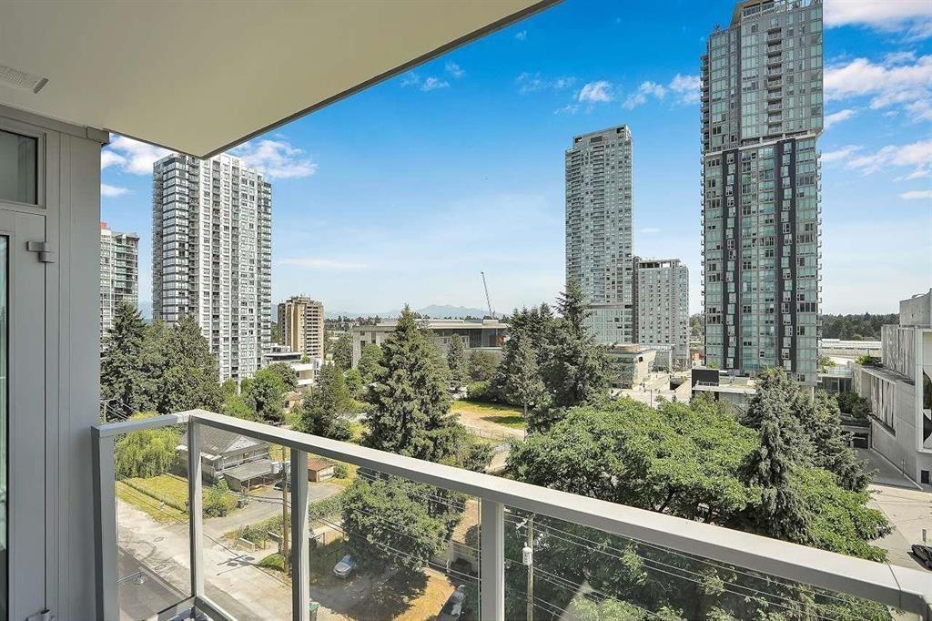 Photo 21 of 708 13350 Central Avenue, Surrey BC