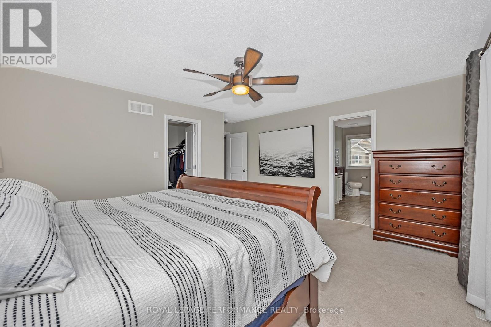 Photo 23 of 344 Hepatica Way, Ottawa ON