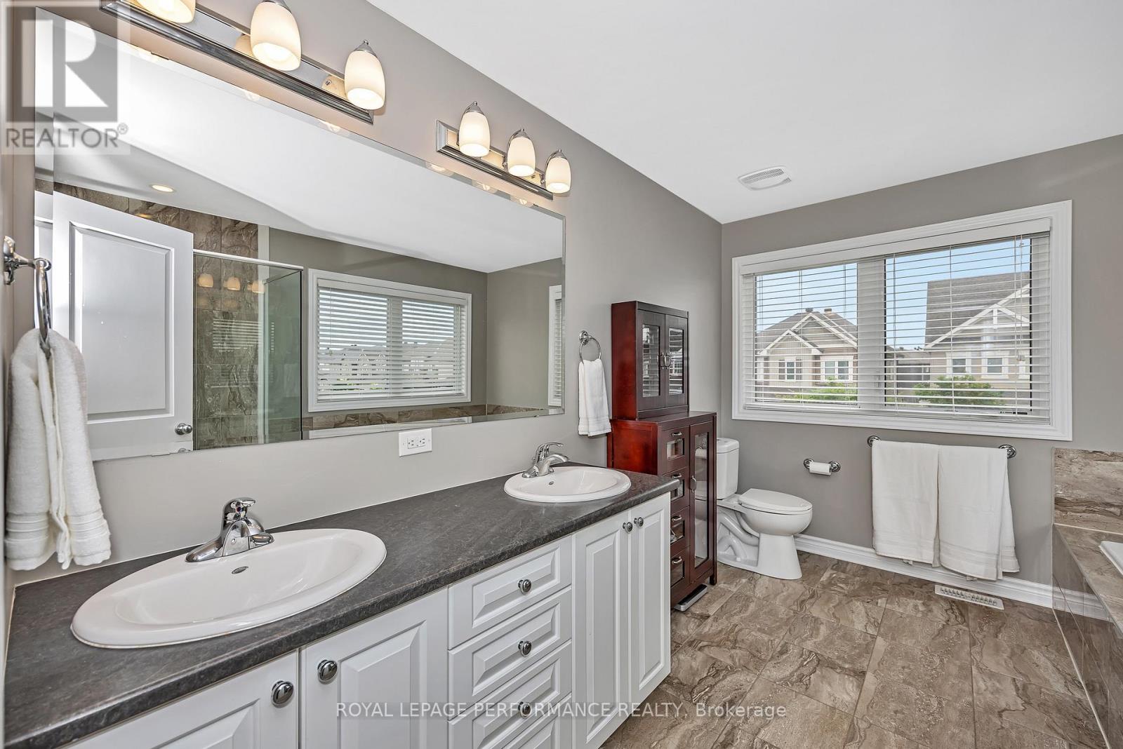 Photo 25 of 344 Hepatica Way, Ottawa ON