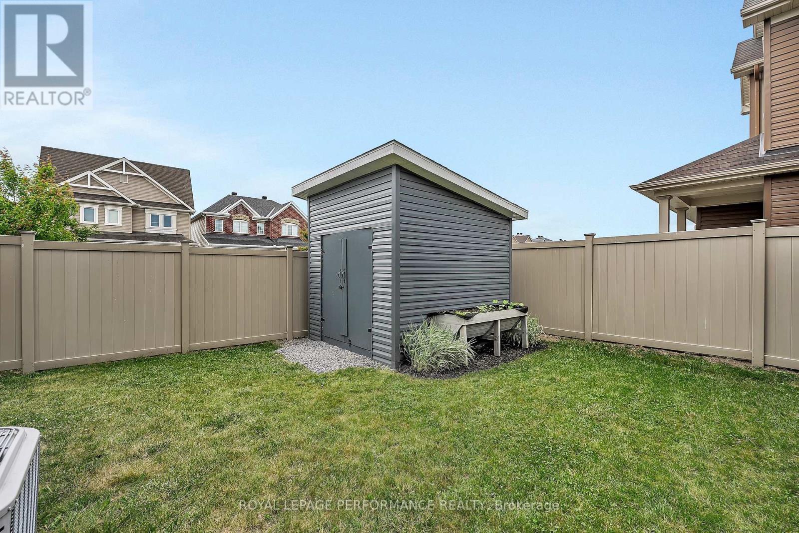 Photo 2 of 344 Hepatica Way, Ottawa ON