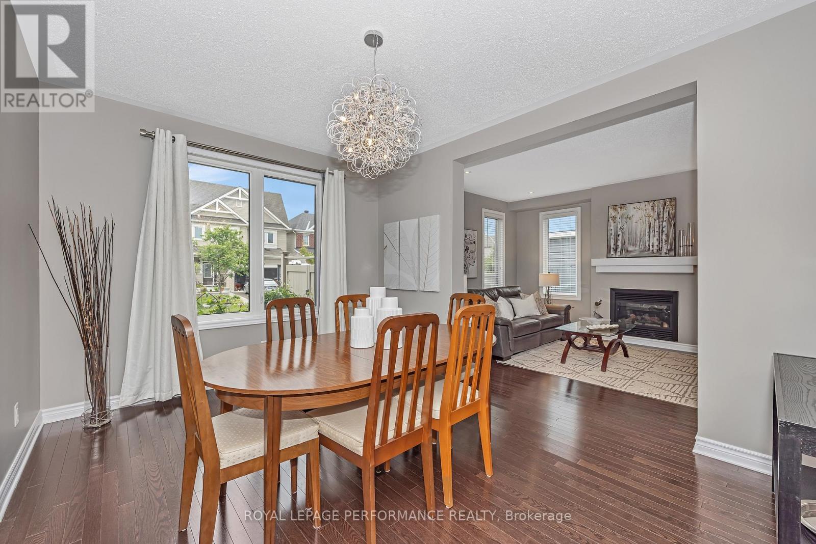Photo 10 of 344 Hepatica Way, Ottawa ON