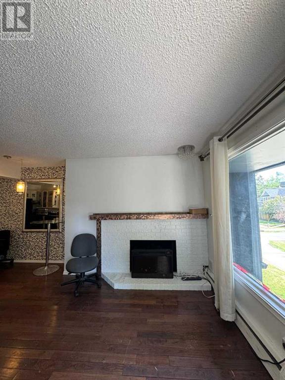 Single Family House for Sale in    Avenue SW Sunalta Calgary 