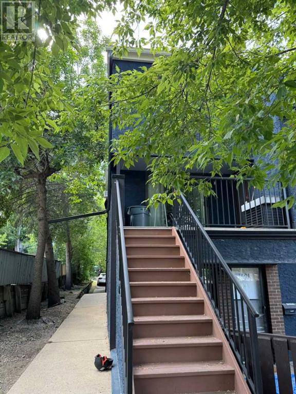 Single Family House for Sale in    Avenue SW Sunalta Calgary 