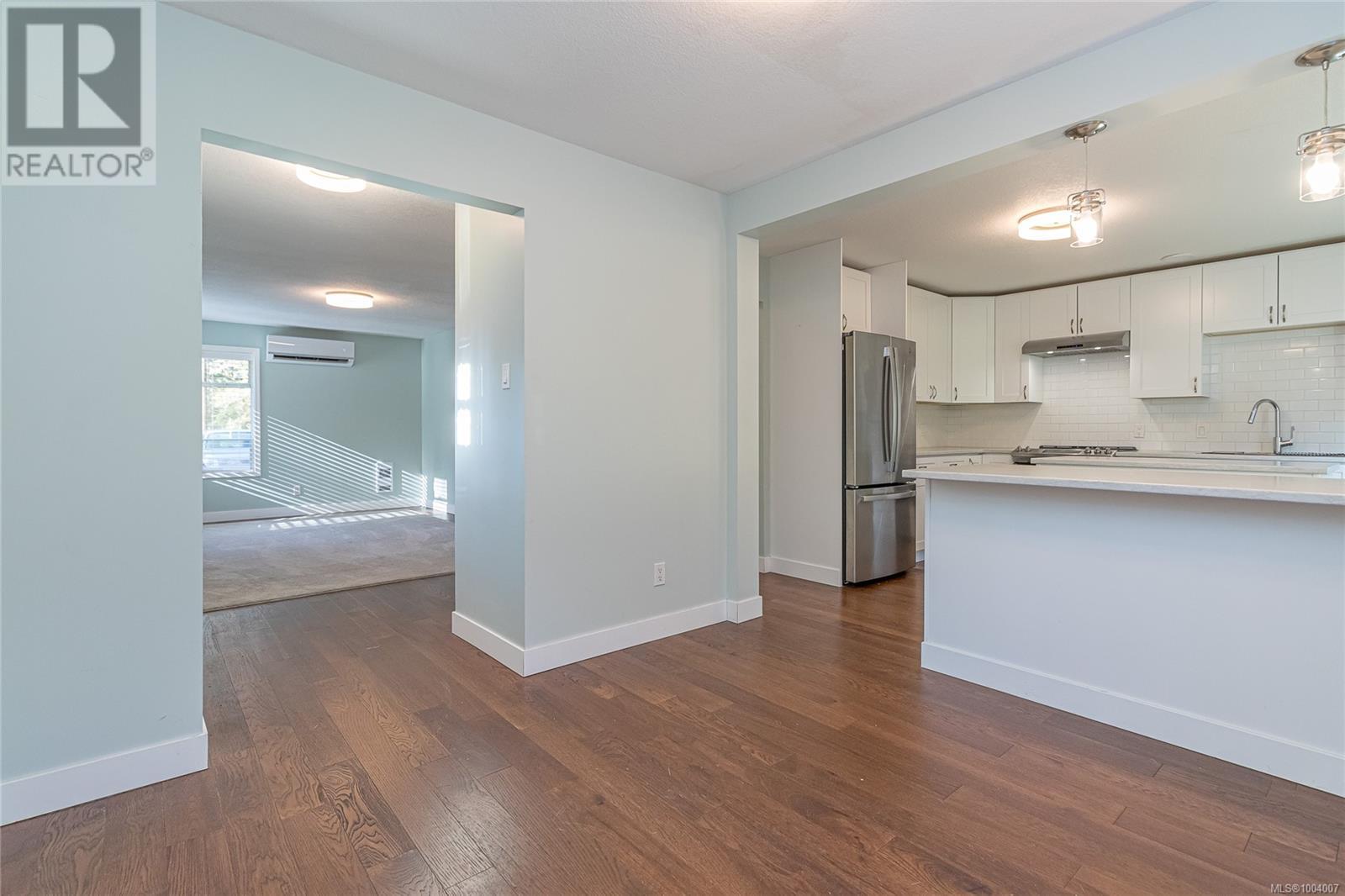 Photo 11 of 1533 Braddock Rd, Errington BC