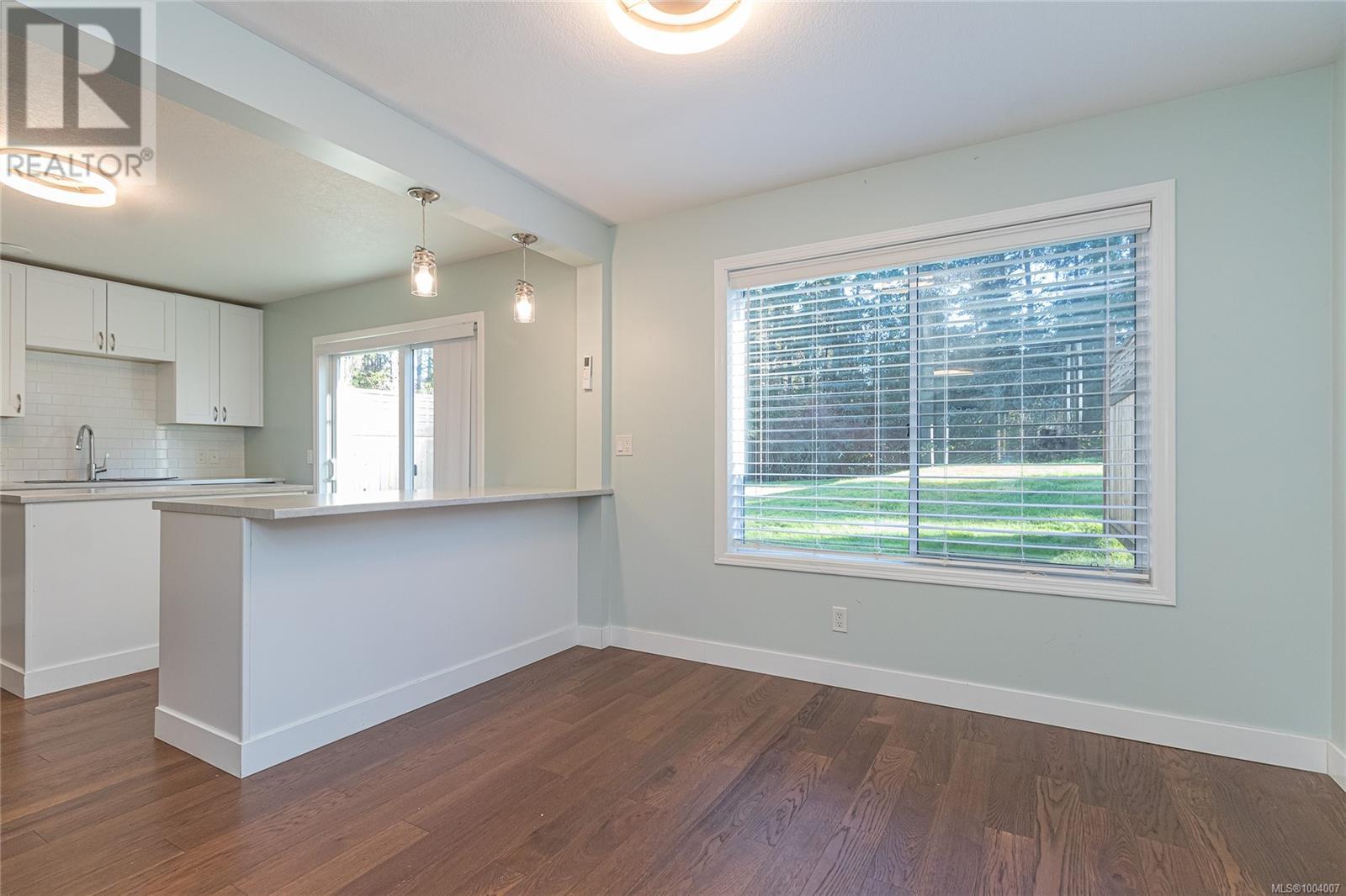 Photo 12 of 1533 Braddock Rd, Errington BC