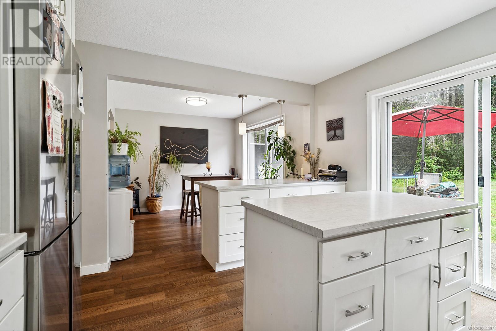 Photo 42 of 1533 Braddock Rd, Errington BC
