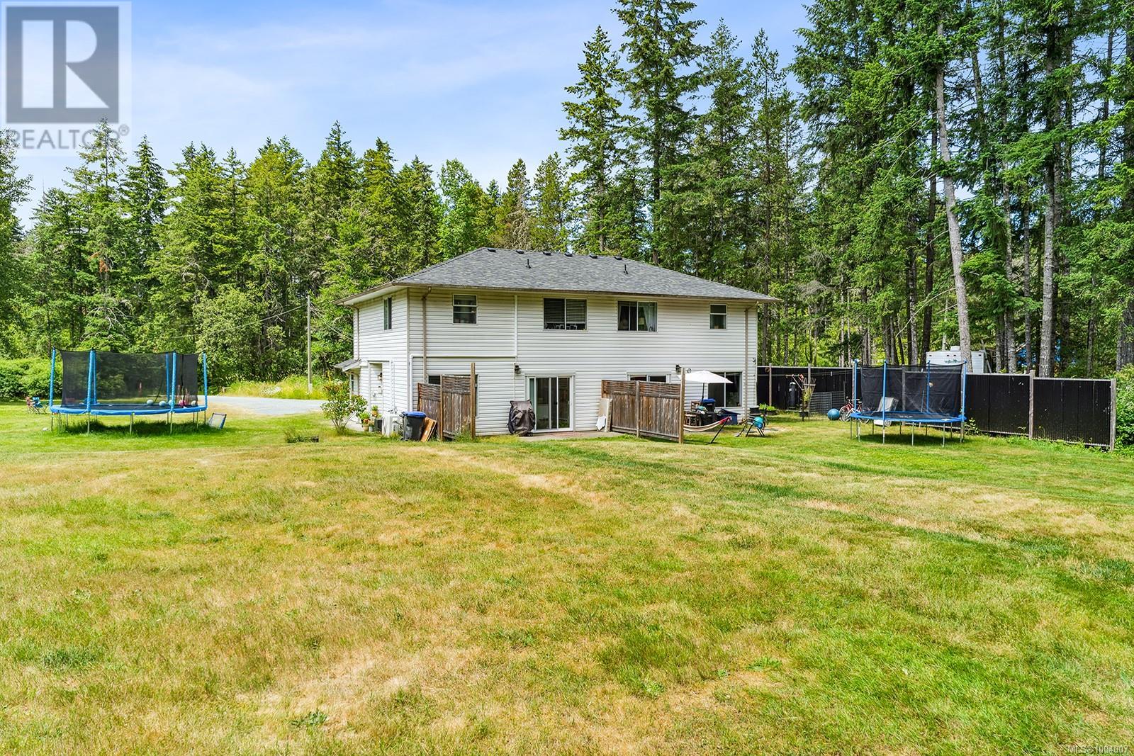 Photo 61 of 1533 Braddock Rd, Errington BC
