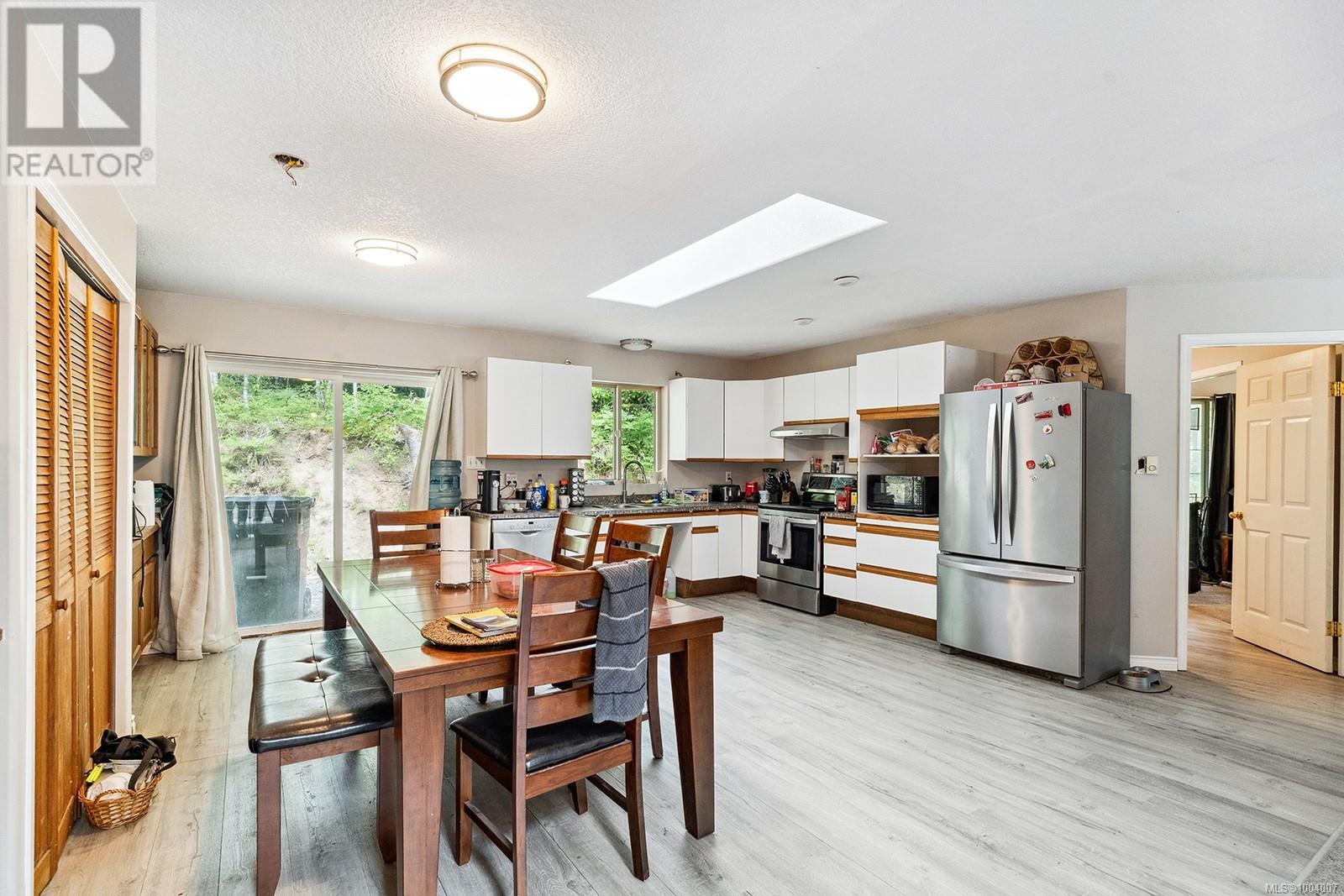 Photo 66 of 1533 Braddock Rd, Errington BC