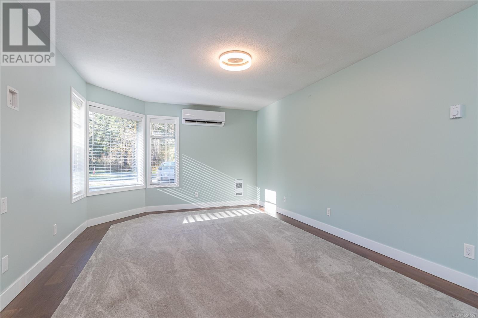 Photo 9 of 1533 Braddock Rd, Errington BC