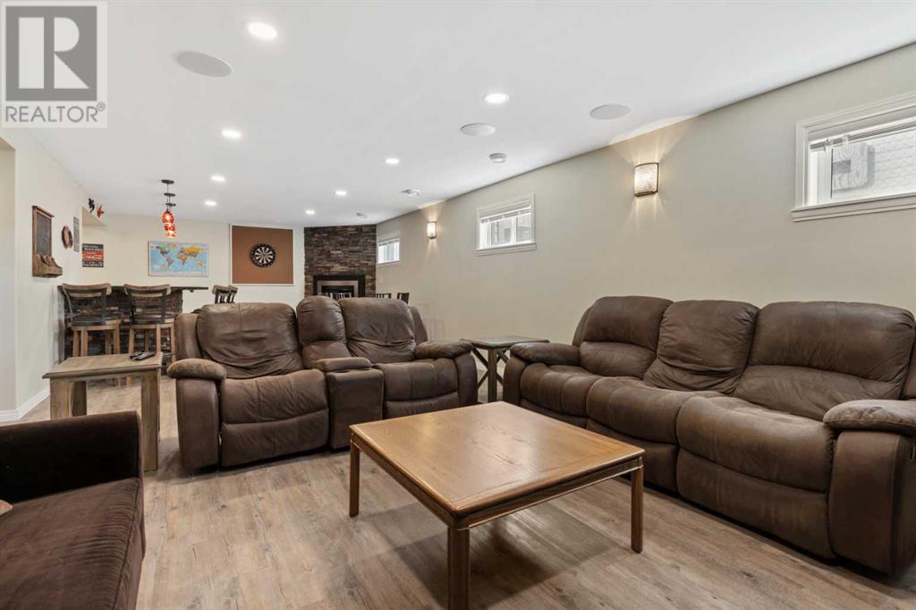 Single Family House Bungalow for Sale in   Avenue Victoria Park Camrose 