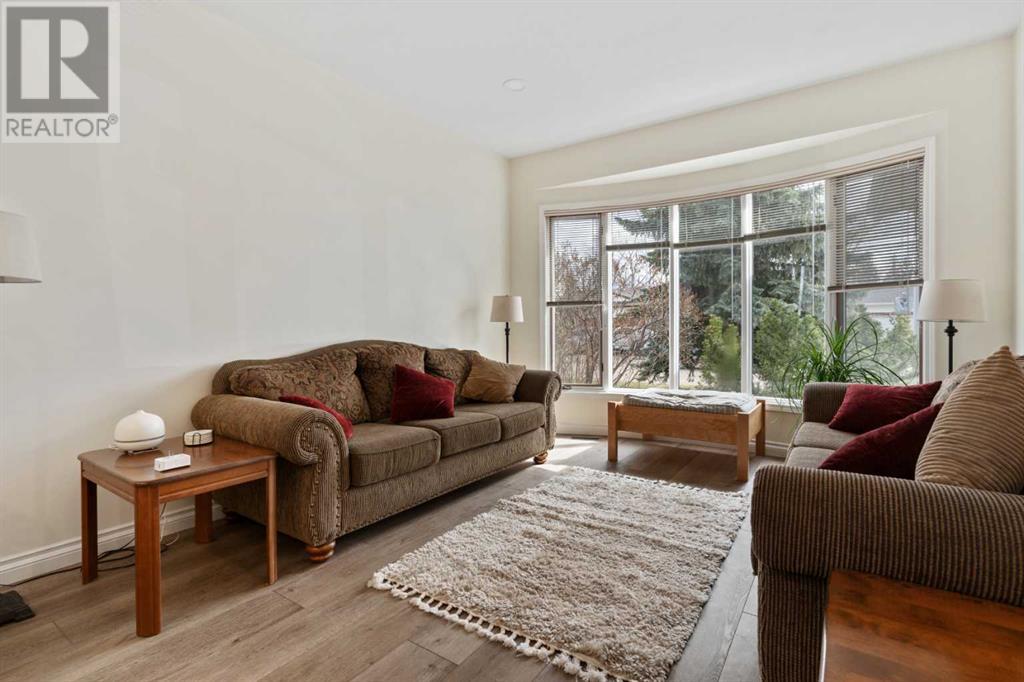 Single Family House Bungalow for Sale in   Avenue Victoria Park Camrose 