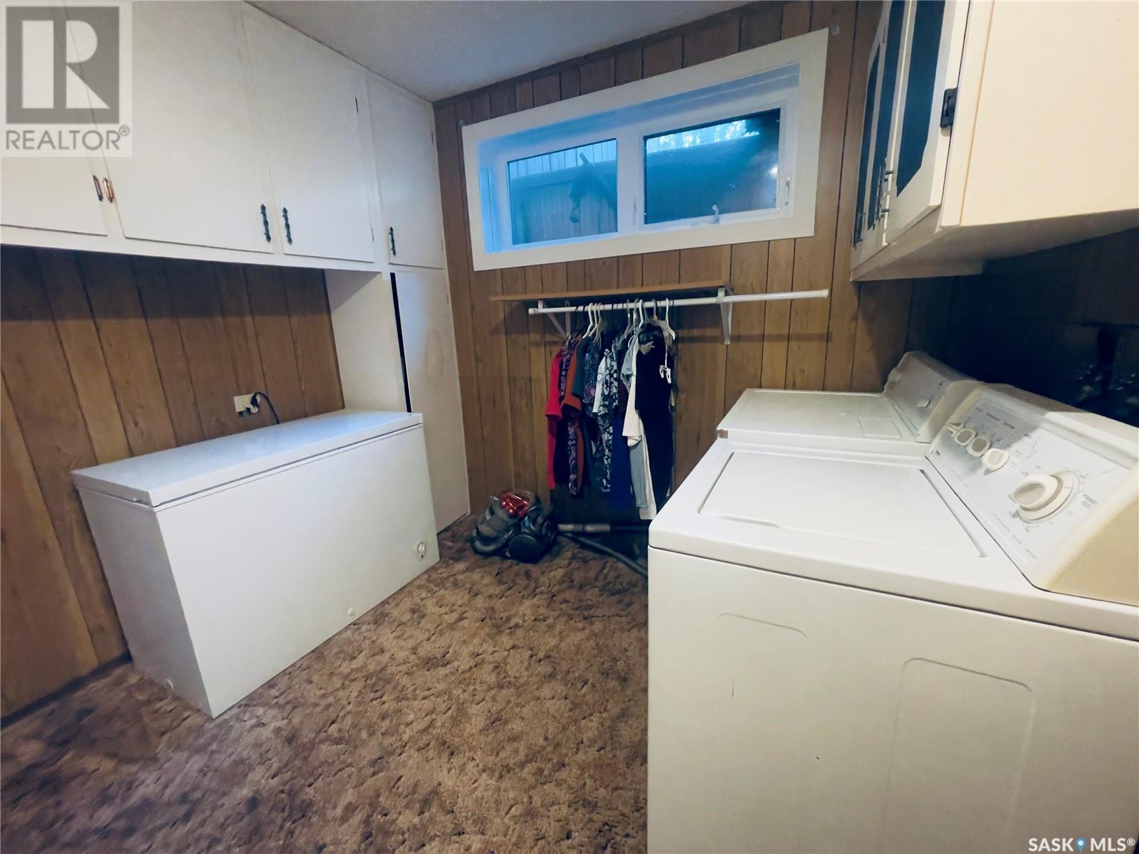 Single Family House for Sale in  Macdonald CRESCENT Swift Current 