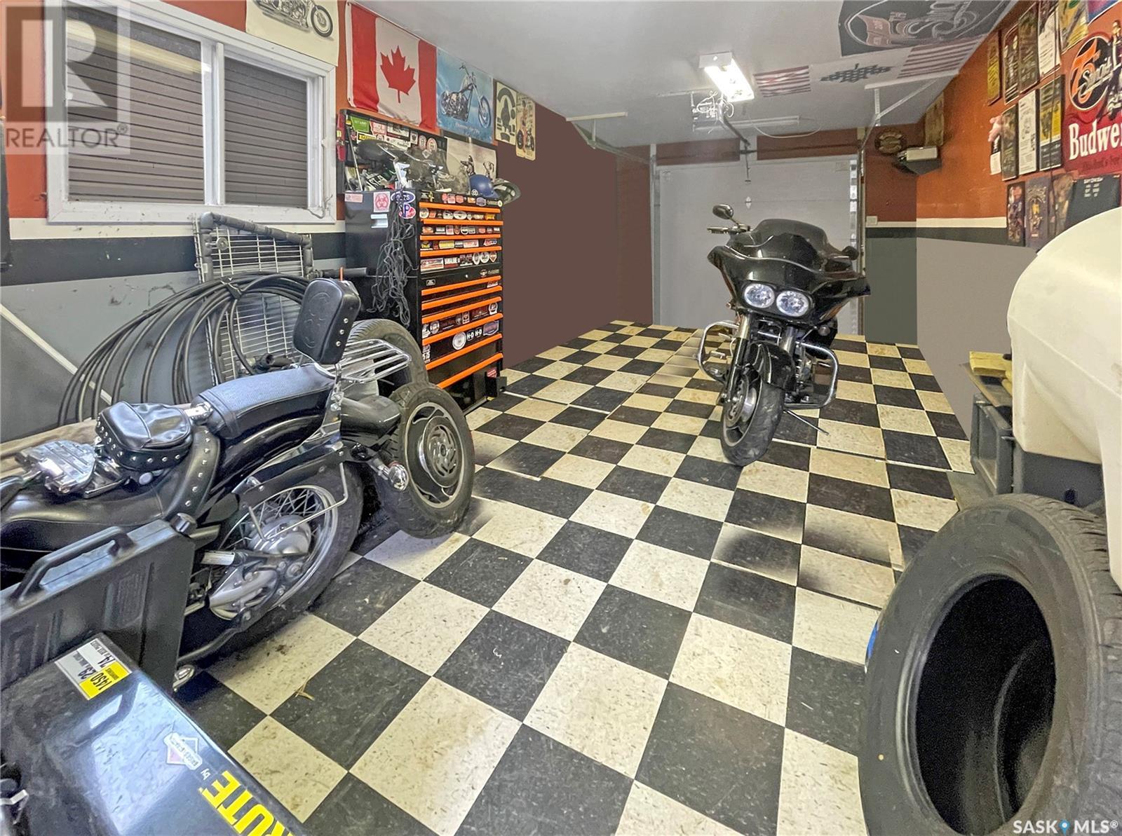Single Family House for Sale in  Macdonald CRESCENT Swift Current 