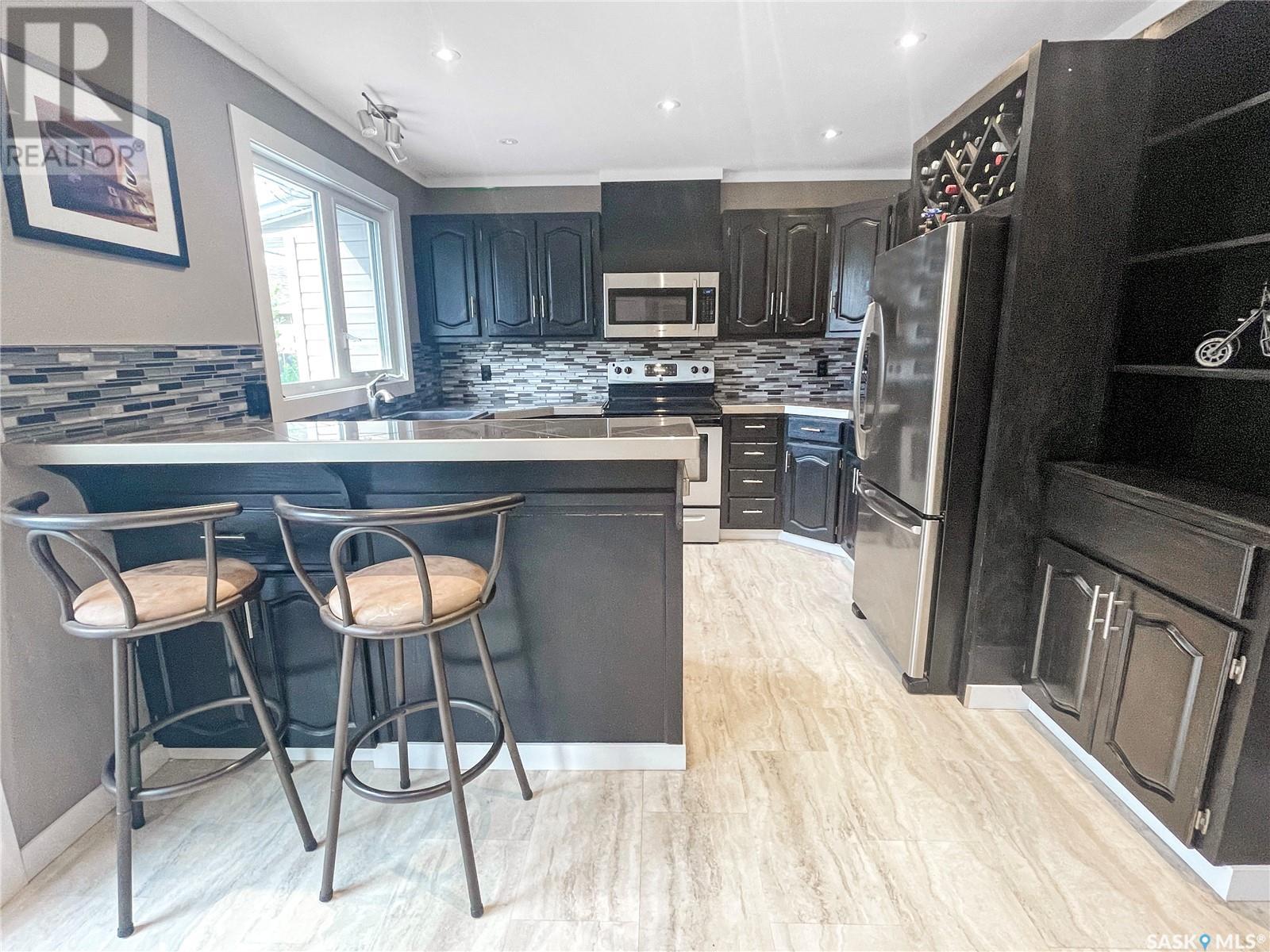 Single Family House for Sale in  Macdonald CRESCENT Swift Current 