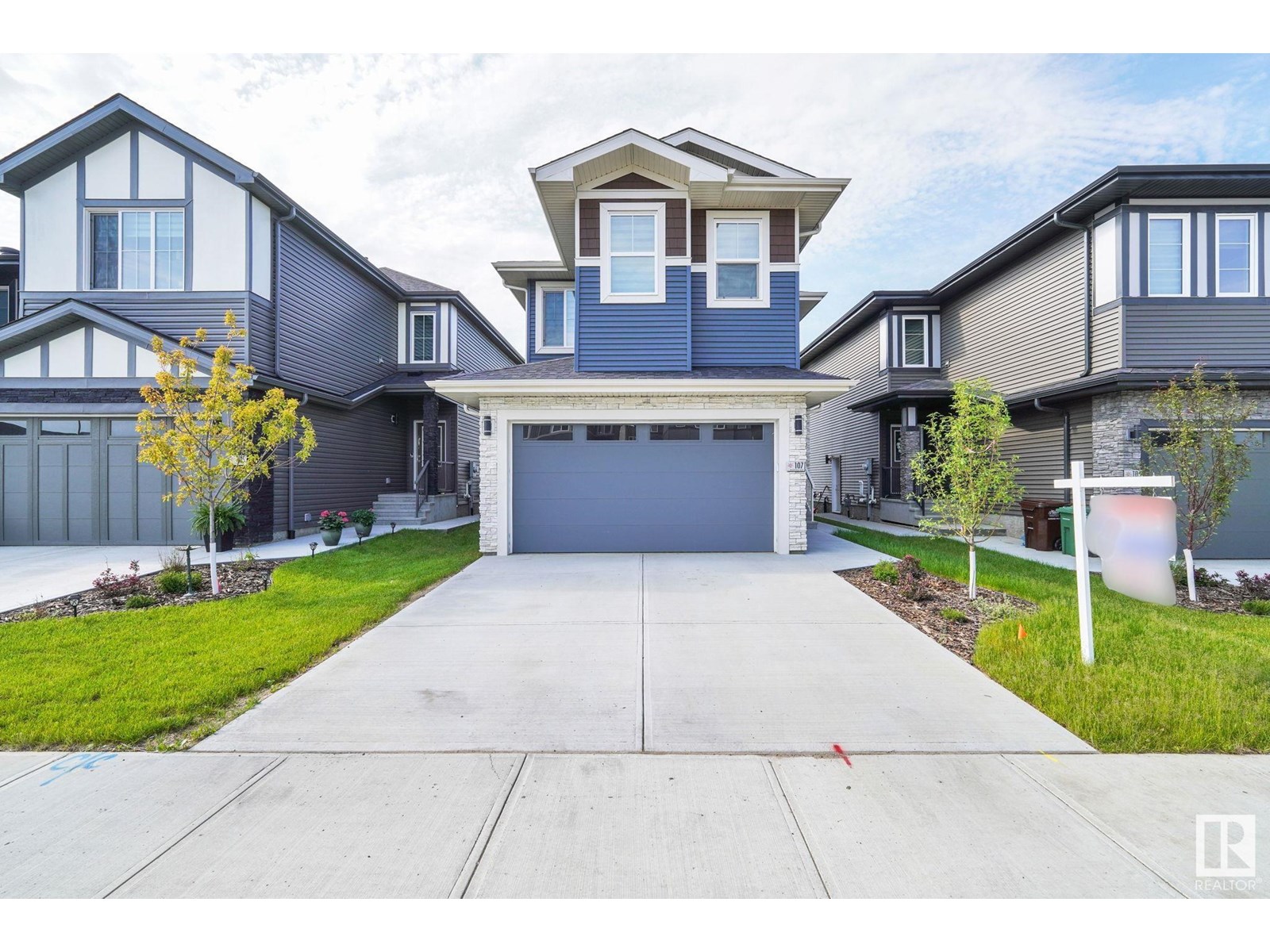 Photo 8 of 107 Edgefield Wy, St Albert AB