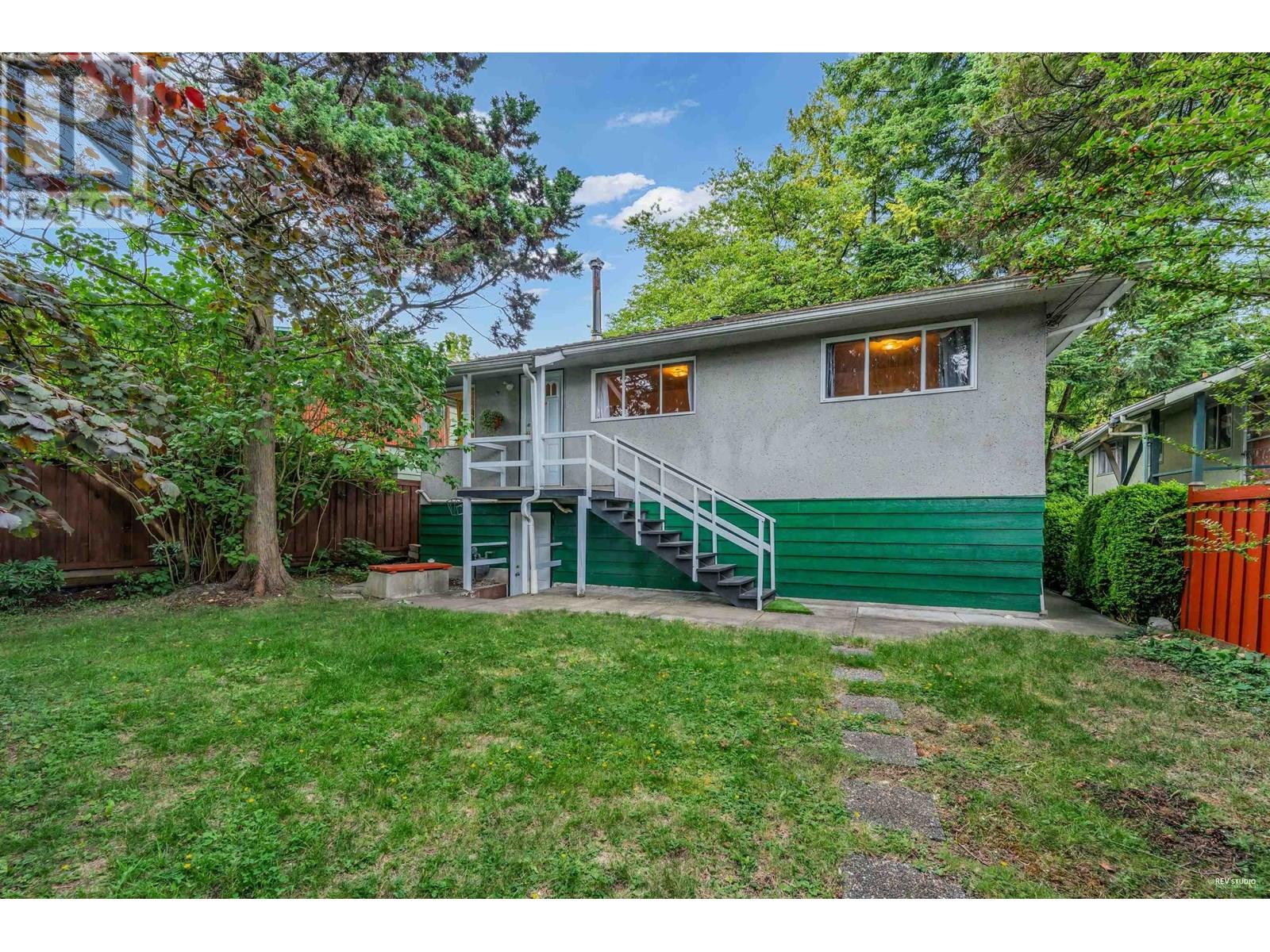 Photo 30 of 6987 Tyne Street, Vancouver BC