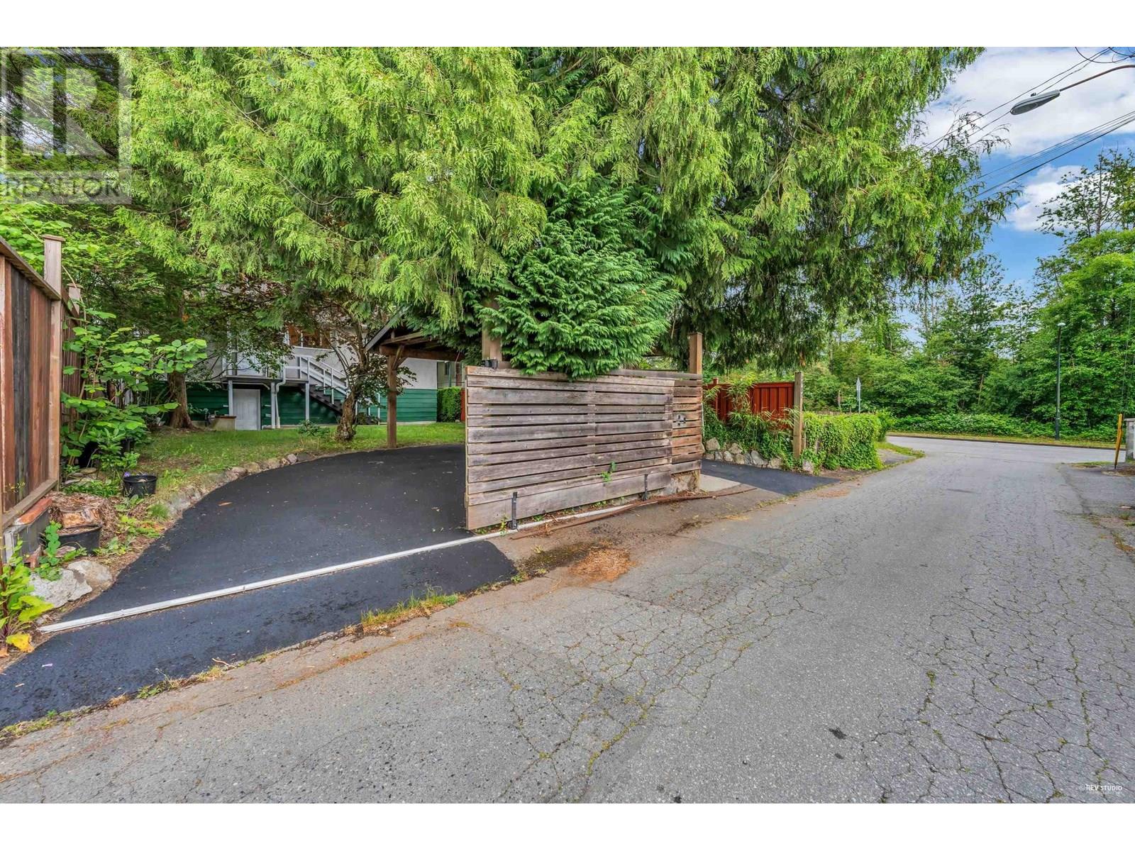 Photo 32 of 6987 Tyne Street, Vancouver BC