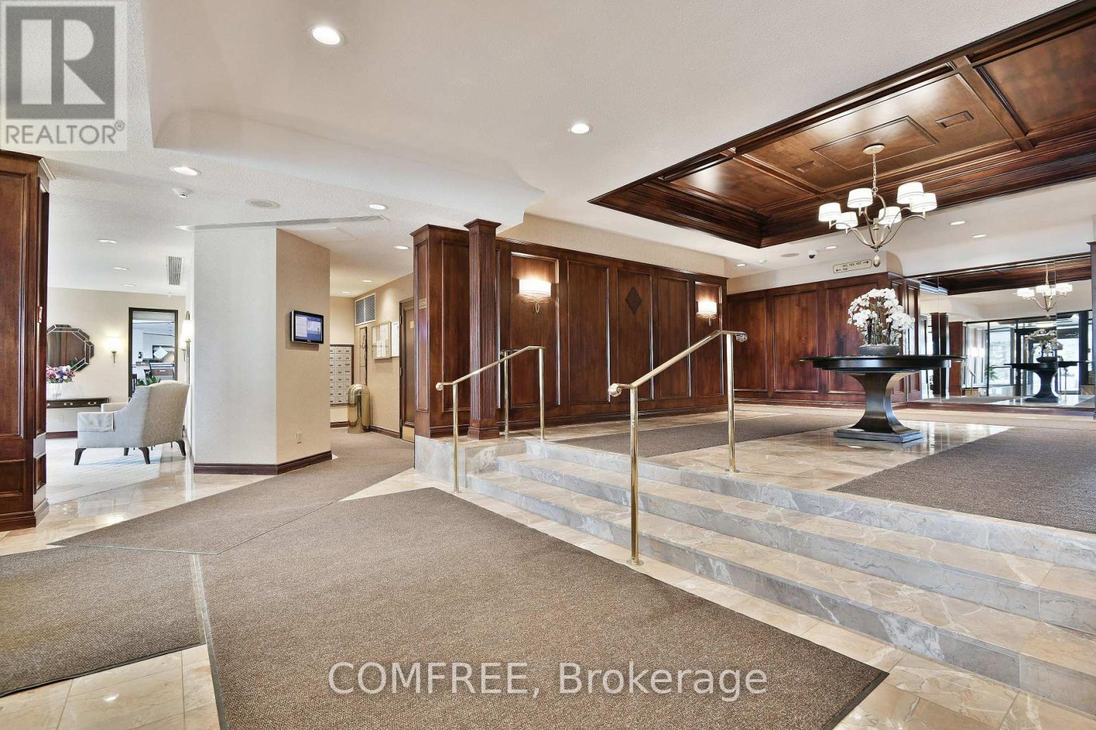 Photo 34 of 2303 1510 Riverside Drive, Ottawa ON