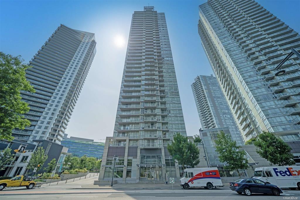 Photo 1 of 2507 13688 100 Avenue, Surrey BC