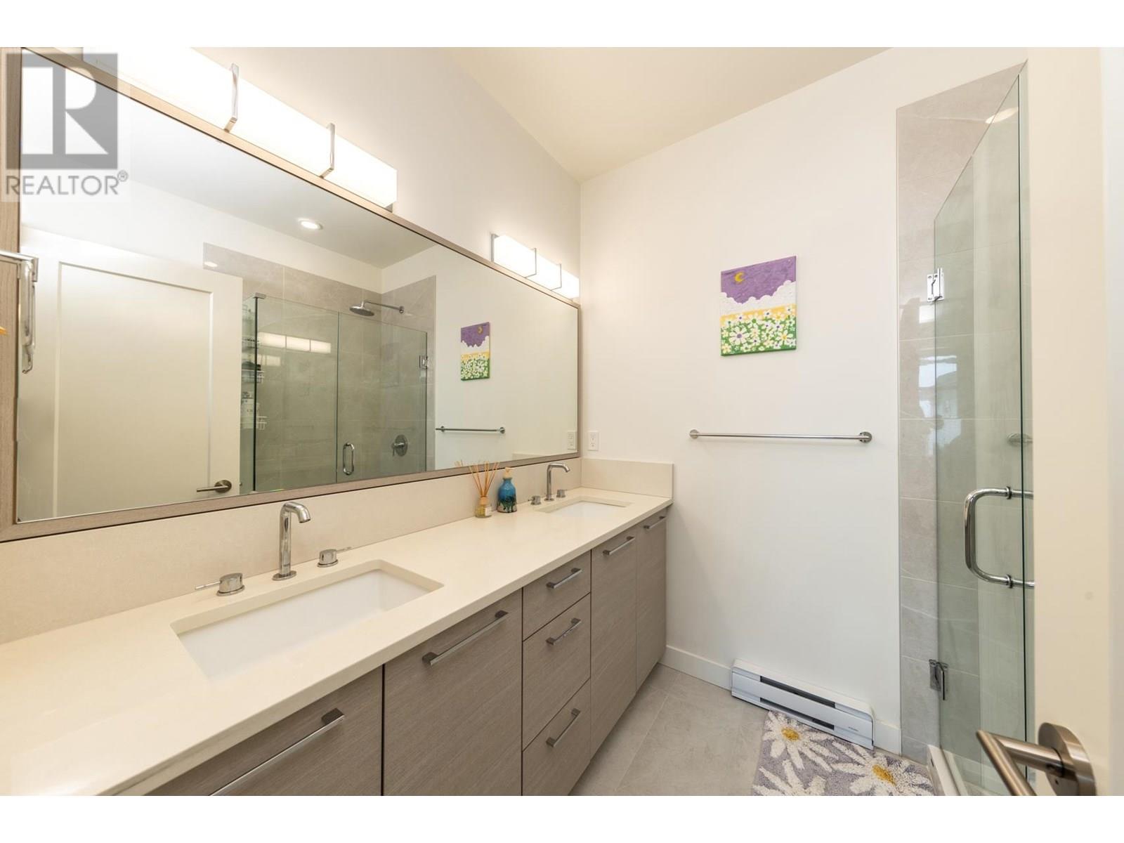 Photo 1 of 140 3565 Baycrest Avenue, Coquitlam BC