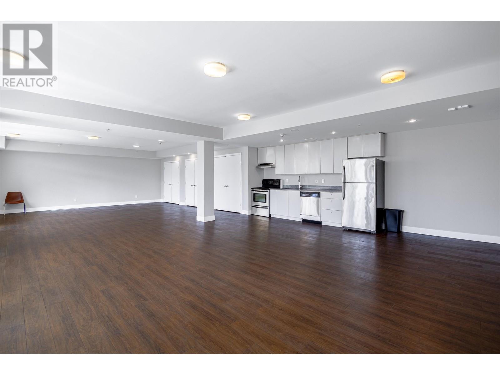 Photo 17 of 611 298 E 11 Th Avenue, Vancouver BC