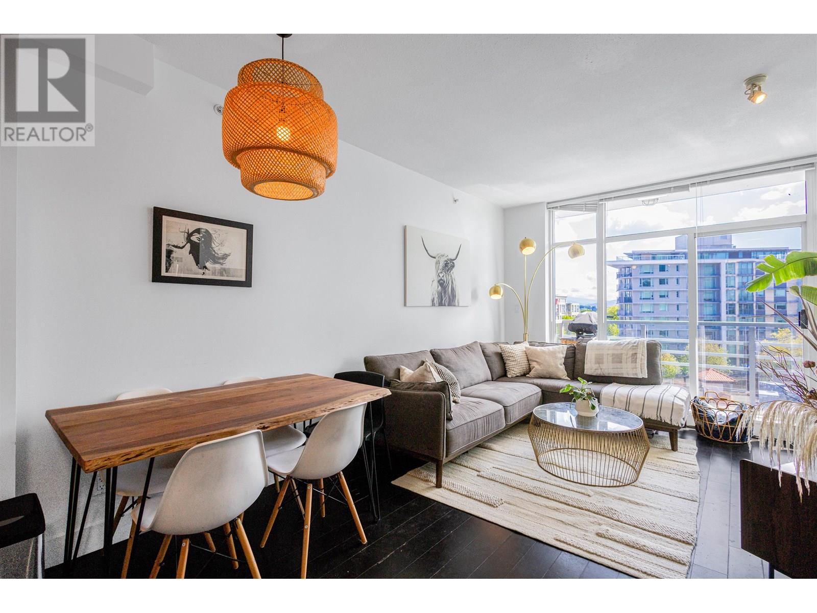 Photo 2 of 611 298 E 11 Th Avenue, Vancouver BC