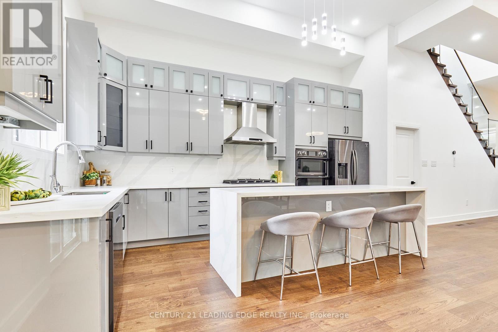 Single Family House for Sale in  A BUTTERWORTH AVENUE Toronto (Oakridge) 