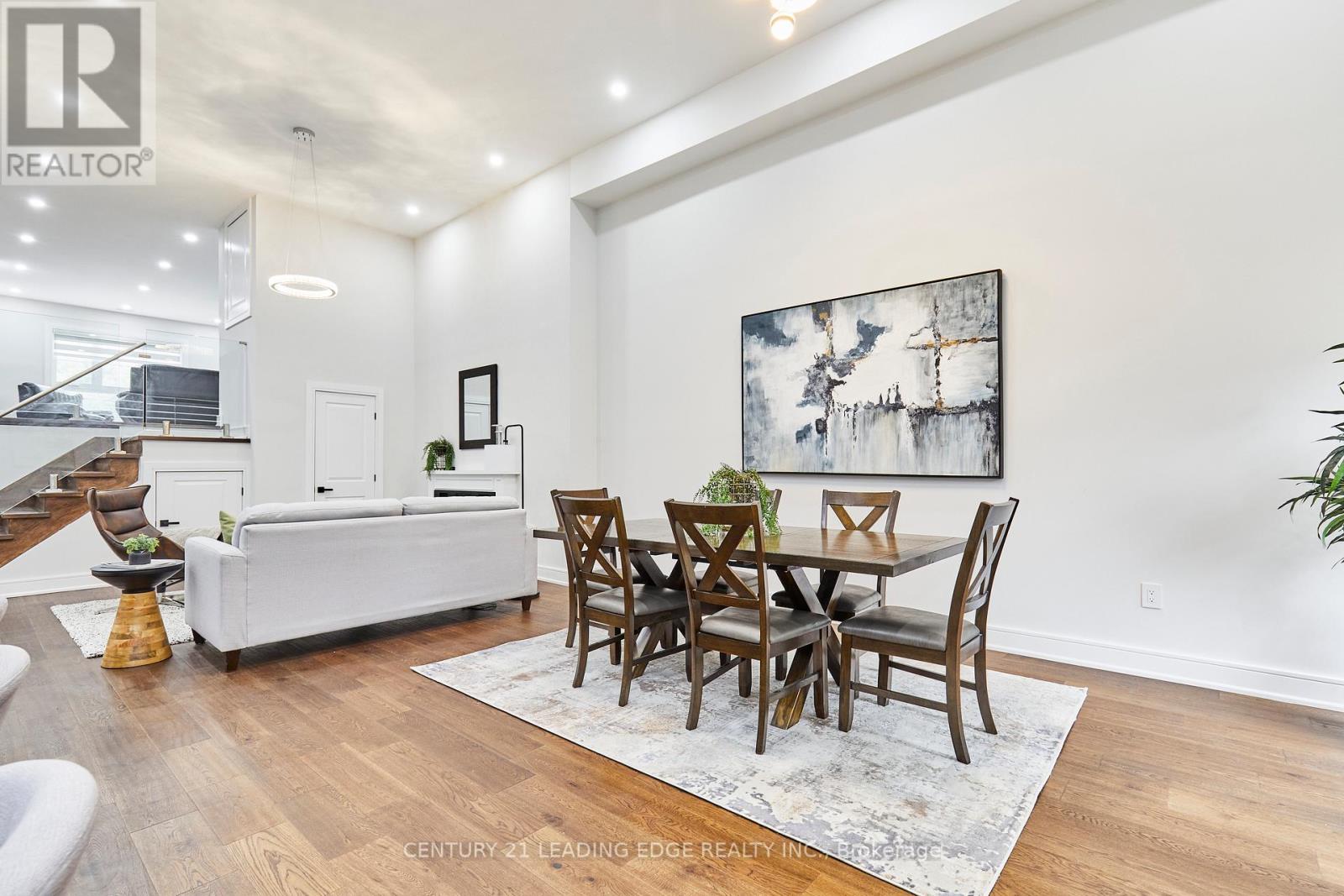 Single Family House for Sale in  A BUTTERWORTH AVENUE Toronto (Oakridge) 