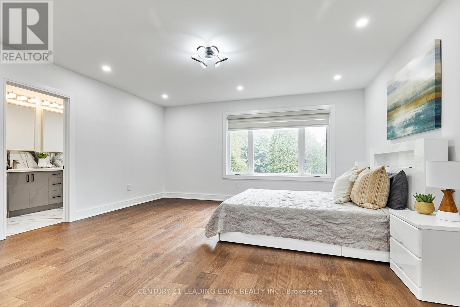 Single Family House for Sale in  A BUTTERWORTH AVENUE Toronto (Oakridge) 