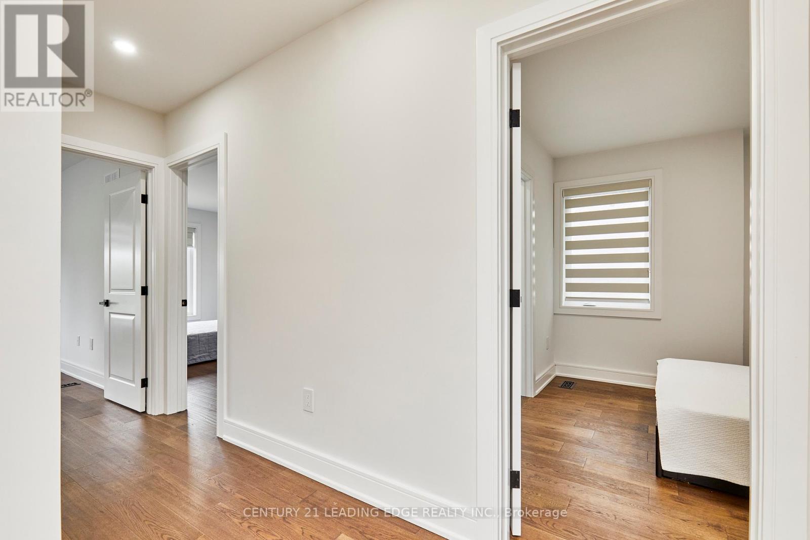 Single Family House for Sale in  A BUTTERWORTH AVENUE Toronto (Oakridge) 