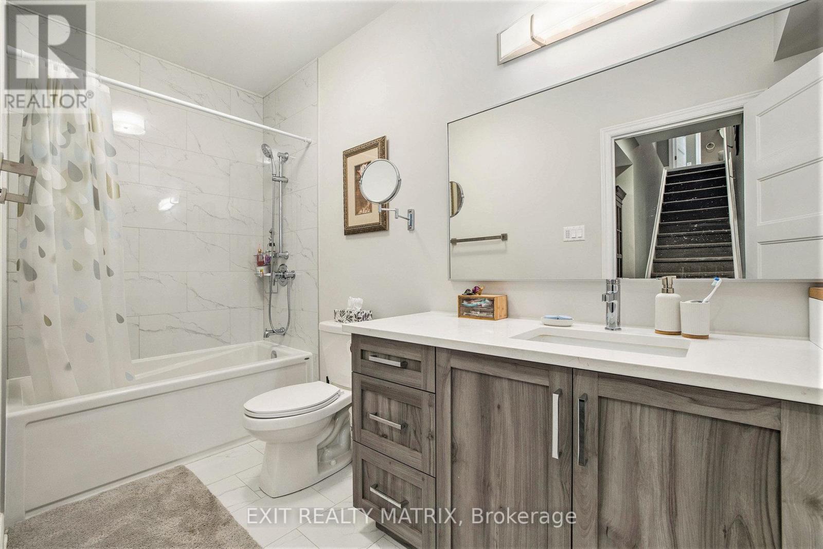 Photo 31 of 3253 Maisonneuve Road, Clarencerockland ON