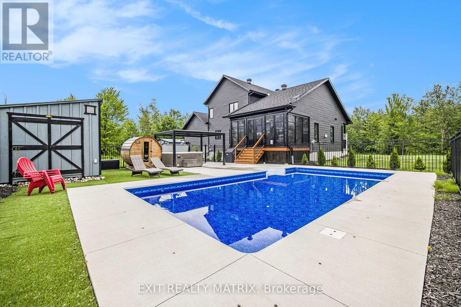 Photo 5 of 3253 Maisonneuve Road, Clarencerockland ON